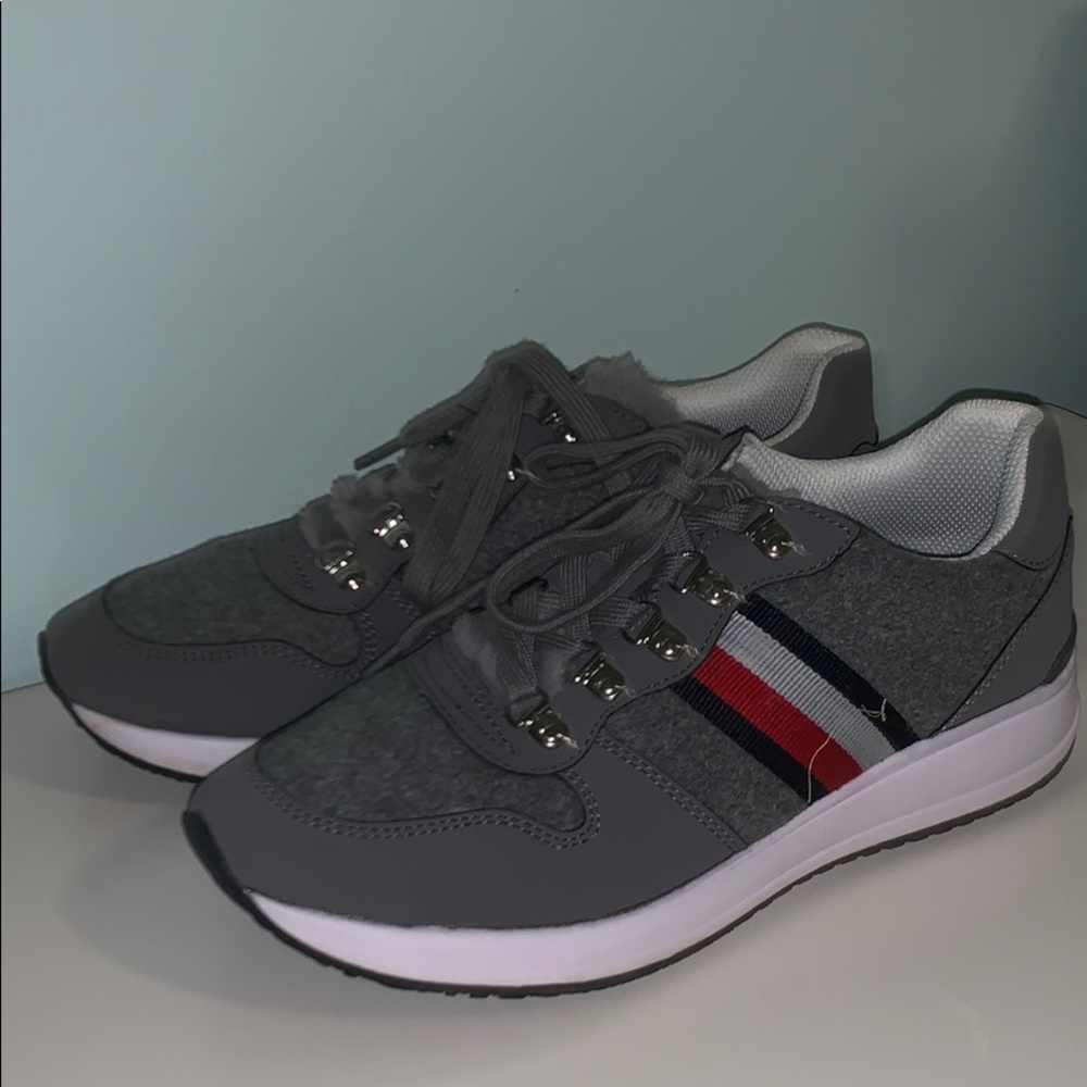 Tommy Hilfiger sneakers